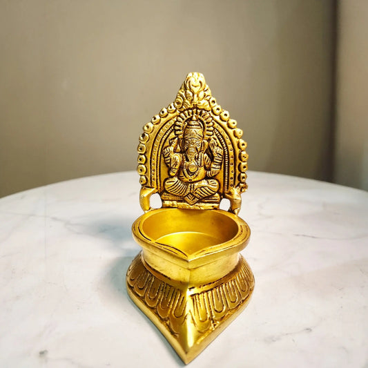 Brass Ganesh Diya for Pooja | Brass Oil Lamp | Brass Diya for Temple (Yellow, 4.2 Inches) Aakrati