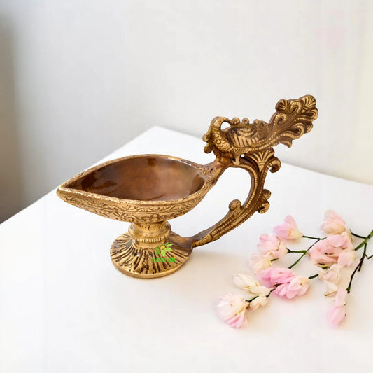 Aakrati metal made diya