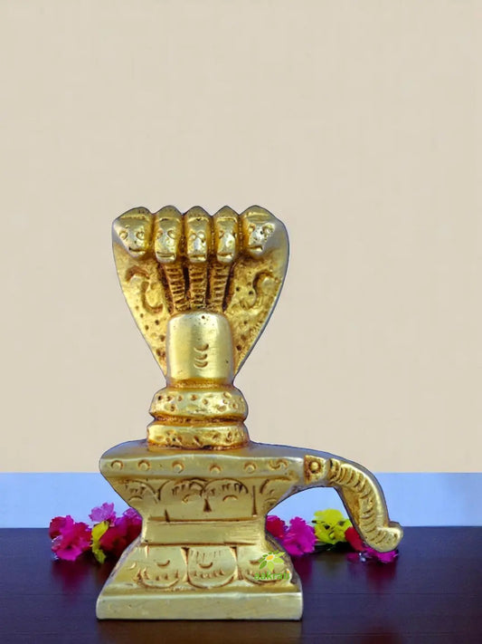 Handcrafted Brass Shivlinga Statue | An Ideal Addition for Puja and Home Decor | Brass Shivlinga Murti ( Yellow, 2.8 inch) Aakrati