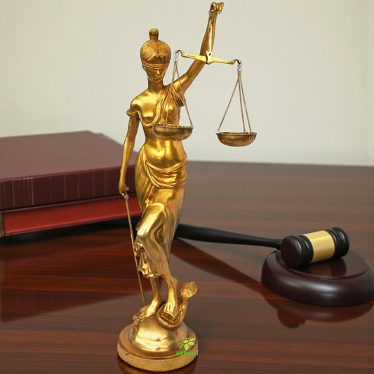 Brass Lady Justice | Statue of Truth, Law & Balance | Elegant Handmade Lady Justice Idol ( Yellow, 31 inch) Aakrati