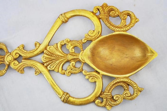 Brass Pooja Hawan Spoon | Decorative Spoon for Spiritual Hawan Rituals and Pooja | Brass Handmade Hawan Spoon ( Yellow, 8 inch ) Aakrati