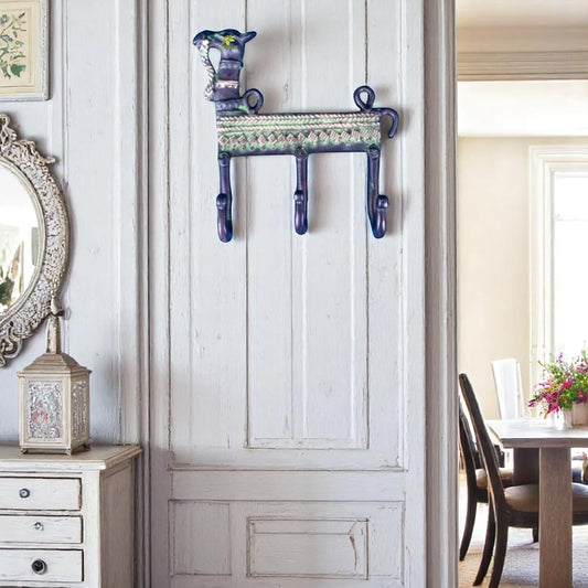 Handcrafted Brass Camel Wall Hanger | Traditional Indian Home Decor | Vintage Brass Wall Decor Hanger ( Black, 5.5 inch) Aakrati