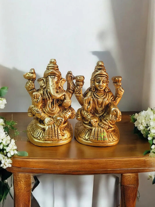 Brass Lakshmi-Ganesha Idol Set | Ideal for Festive Celebrations and Home Decor | Brass Lakshmi & Ganesha Pair Showpiece ( Yellow, 3.2 inch) Aakrati