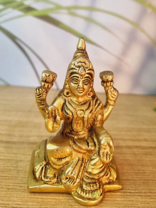 Brass Mini Lakshmi Statue | A Perfect Gift for Prosperity | Elegant Brass Lakshmi Murti ( Yellow, 3.1 inch) Aakrati