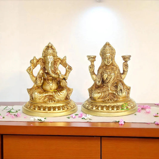 Handcrafted Brass Laxmi Ganesha Statue | Ideal for Diwali & Festive Decorations | Brass Laxmi Ganesha Idol ( Yellow, 5.9 inch) Aakrati