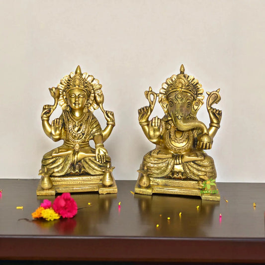 Pair of Laxmi Ganesha Brass Statue Aakrati