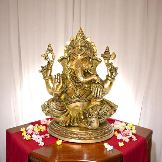 Sitting Lord Ganesha Hand Made Brass Statue Aakrati