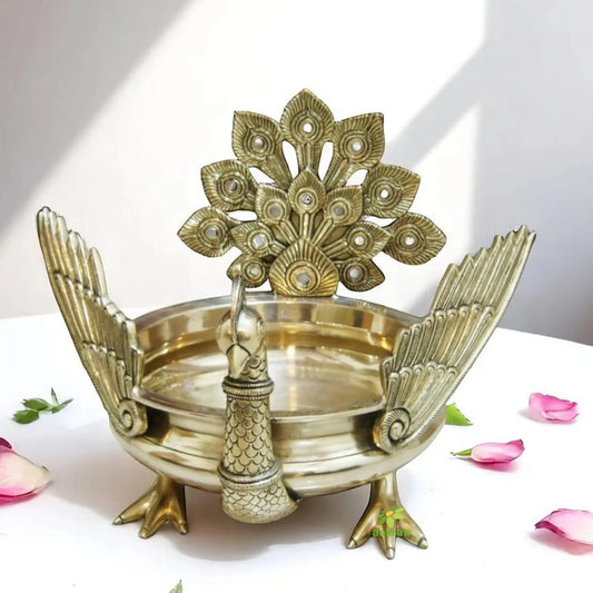 Festive Decoration Brass Metal Home/Event Decor Hand Carved Urli/Pot Aakrati
