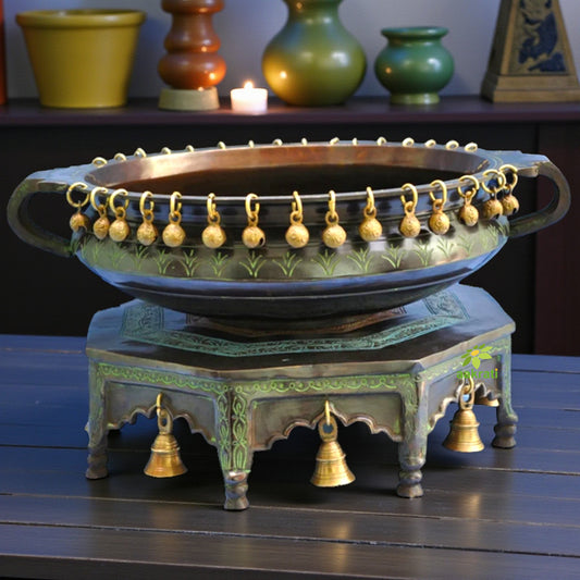 Handcrafted Brass Urli | Decorative Piece for Spiritual Homes | Vintage Brass Urli Showpiece ( Brown, 16 inch) Aakrati