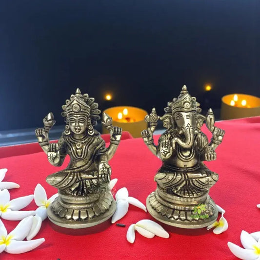 Laxmi Ganesha Brass made antique decorative pair for pooja ghar Aakrati