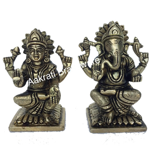 Laxmi Ganesha Brass metal hand carved pooja ghar statue Aakrati