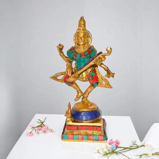 Standing Hindu Goddess Saraswati Statue Aakrati