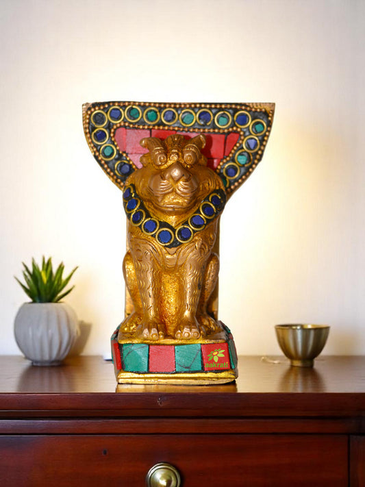 Table Card Holder with lion statue - showpiece for your home and office table