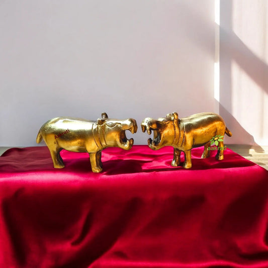 Pair of Animal Sculpture Showpiece of Hippopotamus for Decorative Purpose Handcrafted Metal Statue for Table Decor in Antique Finish Aakrati