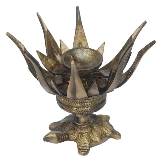 Handcrafted Lotus Shape Brass Diya | Light Up Your Life with Love and Peace | Traditional Brass Oil Lamp ( Yellow, 3.5 inch) Aakrati