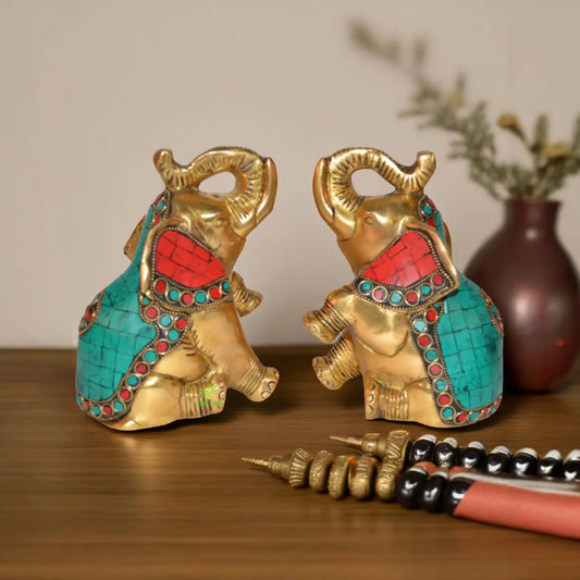 Book End of Elephant Turquoise work by Aakrati Aakrati