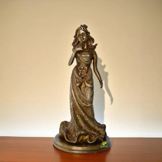 Princess Figurine Made in Brass Antique Finish Collectible item For Home Decoration And Game Collectors Gifting Item Aakrati