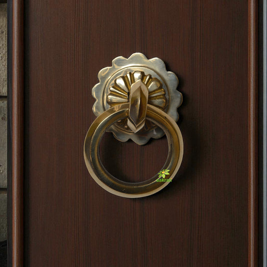 Plank Hook - Swing chain Brass Made Heavy plank hook - One PCs Aakrati