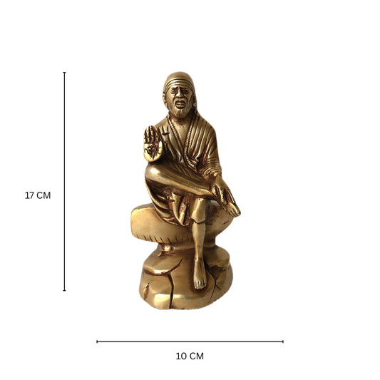 Brass made Sai Baba of Shirdi sitting statue Aakrati