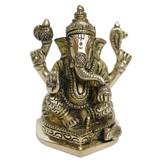Sitting Lord Ganesha hand made brass metal decorative statue Aakrati