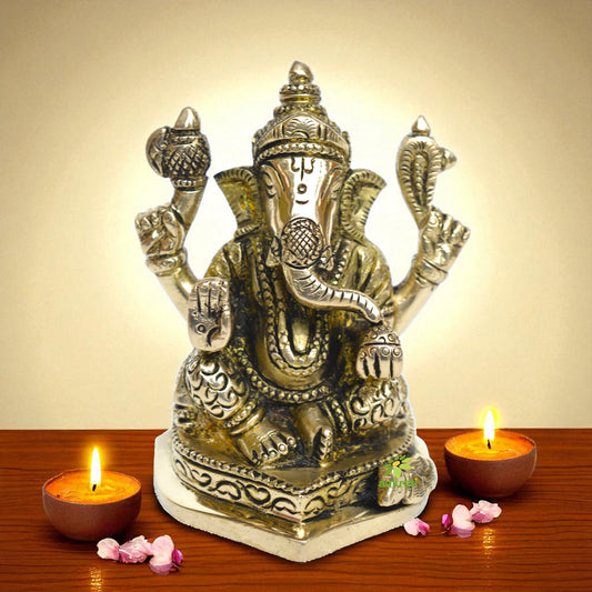 Sitting Lord Ganesha hand made brass metal decorative statue Aakrati