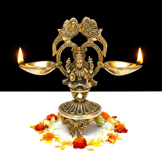 Goddess Laxmi brass made decorative pooja ghar/Home decor oil lamp/diya Aakrati