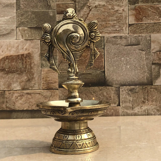 Home Decor, Brass Oil Diya Lamp, Handmade Lamp, Indian Decor Diya, Indian Homeware Aakrati