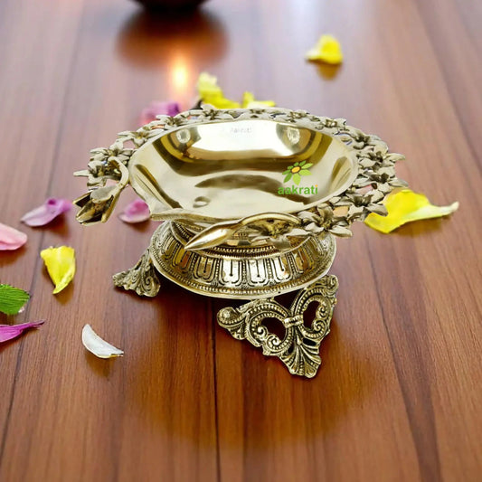 Diya Over Carved Legs, Brass Diya for Temple, Decorative Diyas with decoration flower for Home, Brass Decorative Oil Lamp Aakrati