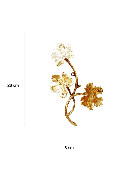 Wall hanging metal leaf - brass decoration, hotel room, home & office showpiece