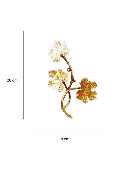 Wall hanging metal leaf - brass decoration, hotel room, home & office showpiece Aakrati