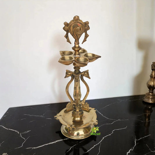 Brass Diya for puja - Oil lamp Stand Pooja Aakrati