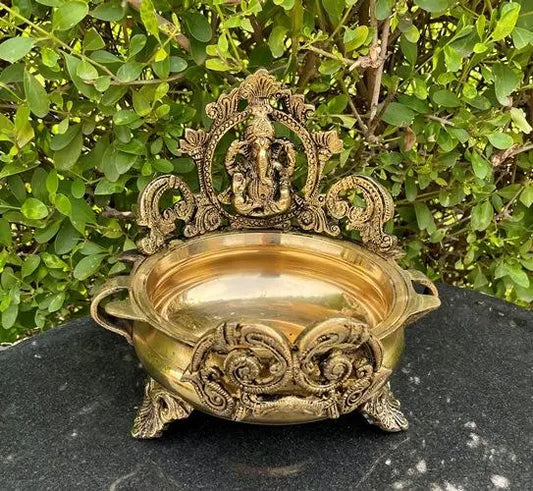 Ethnic Carved Urli with Ganesha Statue, 7 Inches Brass Decor Bowl, Urli Decor, Decorative Urli for Corner Tables Aakrati