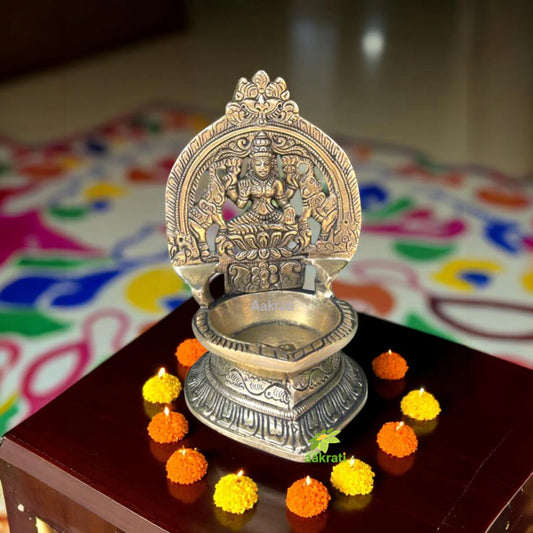 Gaj laxmi Table diya