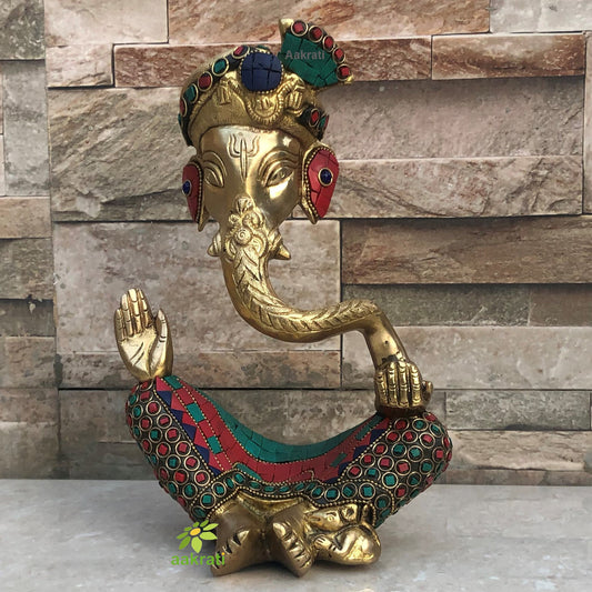 Unique Lord Ganesha Statue, Remover of Obstacles Statue, Easy to hold Lord Ganesh Statue. Brass 25 Cm stone work Aakrati