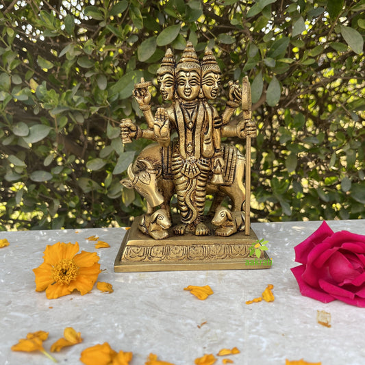 Dattatreya Bhagwaan, Lord Dattatreya Brass Idol 3 inch, Bronze Datta Guru Sculpture, Brass Murti Guru Dattatray for home Decor Aakrati