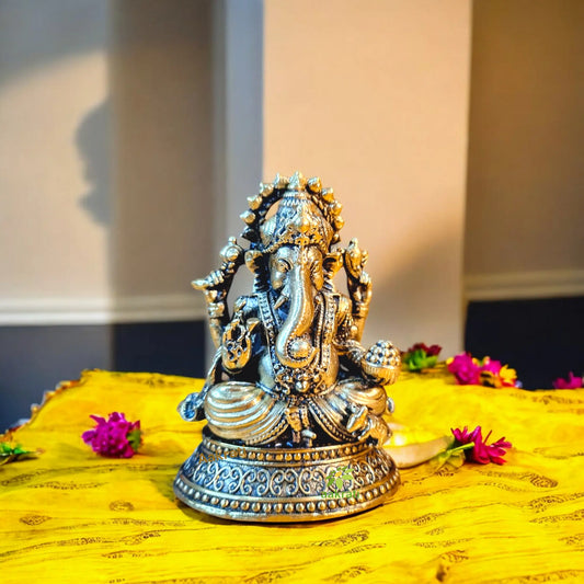 Aakrati Brass Handcrafted Mini Ganesh Statue for Car Dashboard |God Ganesh Murti | |Ganpati Idol| Aakrati