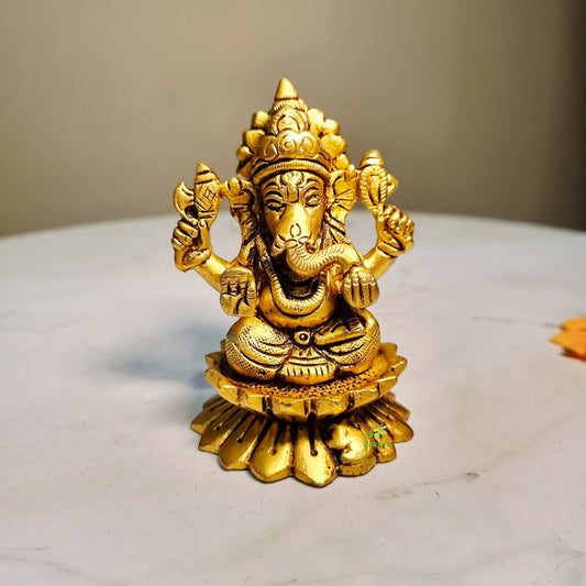 Brass Ganesh God idol for Diwali Pooja| Ganesh Statue for Home| Brass Ganesh murti (Yellow 3 inch)