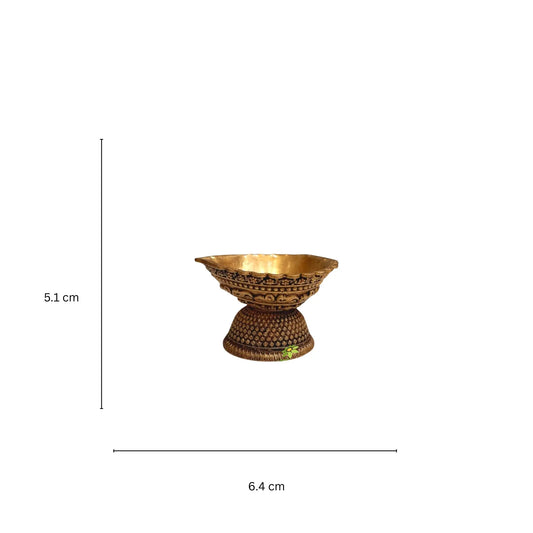 Brass Diya for Pooja and Home Decor | Traditional Oil Lamp for Temple & Festive Use | Handcrafted Deepak (Yellow, 2 Inch) Aakrati