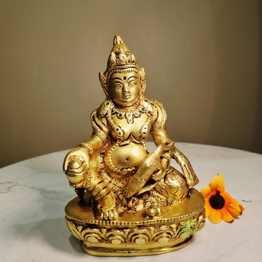 Brass Kuber Idol | Ideal for Daily Worship & Festivals | Brass Kuber Idol for Diwali Gifting (Yellow, 5.9 Inches) Aakrati