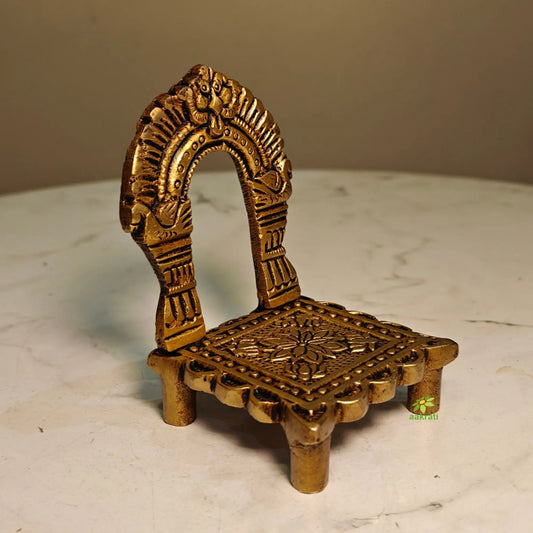 Traditional Brass Singhasan for Mandir | God Idol Throne for Mandir Decoration | Elegant Brass Singhasan for Idols (Yellow,4 Inches) Aakrati