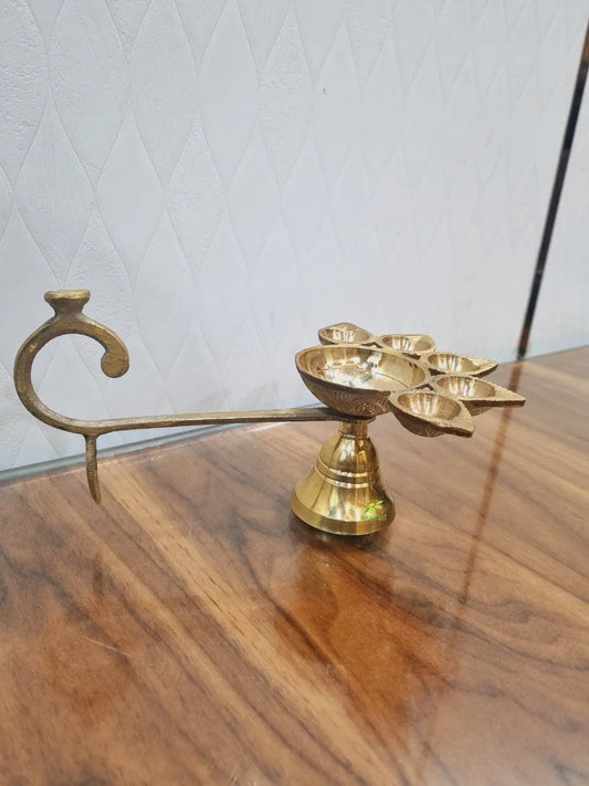 Brass Made Aarti Diya/Oil Lamp Aakrati