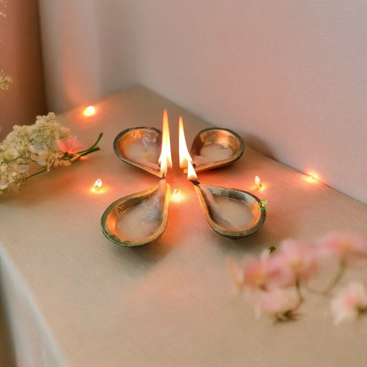 Diwali Diya/Oil Lamp Pooja Ghar/Home Decor set of 4 Aakrati