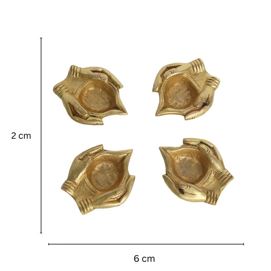 Handmade Indian Puja Brass Oil Lamp - Diya Lamp Engraved Design Dia Pack of 4 Aakrati