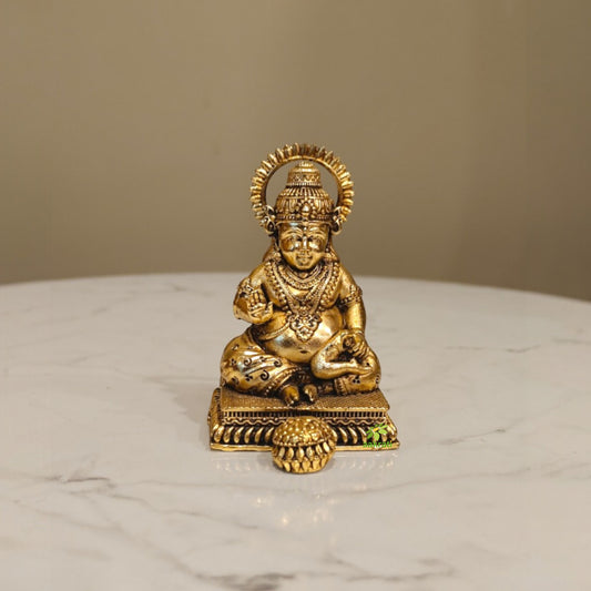 Premium Brass Kuber Idol | Decorative Idol for Bringing Wealth and Good Fortune | Handcrafted Brass Kuber Murti ( Yellow, 3 inch) Aakrati