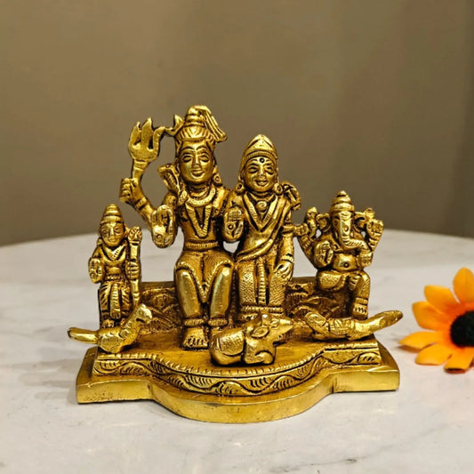 Brass Shiva Family | Traditional Shiv Parivar Brass Murti | Brass Shiv Parivar Statue (Yellow, 3.5 Inches) Aakrati