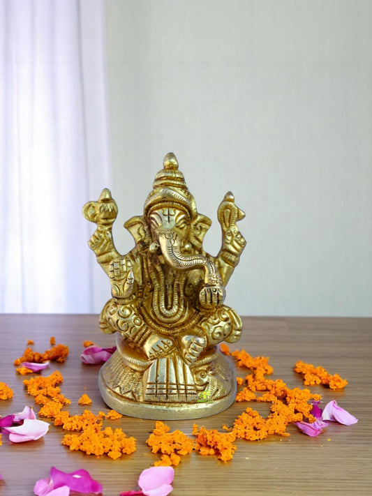 Mini Brass Ganesha Murti | Perfect for Pooja and Gift Giving | Handcrafted Brass Ganesha Showpiece ( Yellow, 3.1 inch)
