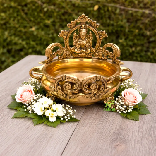 Carved Urli with Lakshmi Ji Statue, 7 Inches Brass Decor Bowl, Urli Decor, Decorative Urli for Corner Tables Ethnic decor Aakrati