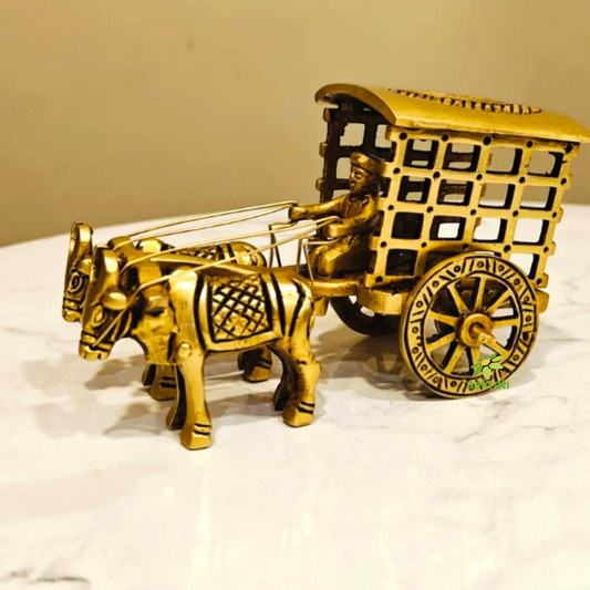 Brass Bullock Cart Showpiece | A Beautiful Handcrafted Addition to Your Home Decor | Handcrafted Brass Bullock Cart Figurine ( Yellow, 4.8 inch) Aakrati