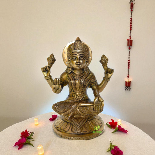 Goddess Laxmi Brass Metal Hand Made Statue Aakrati
