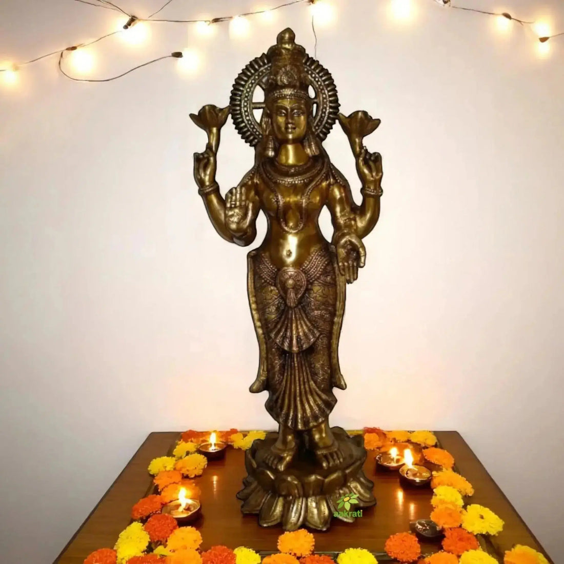 “The Power of Presence: Why a Standing Brass Goddess Laxmi Figurine Brings Calm, Wealth & Elegance”